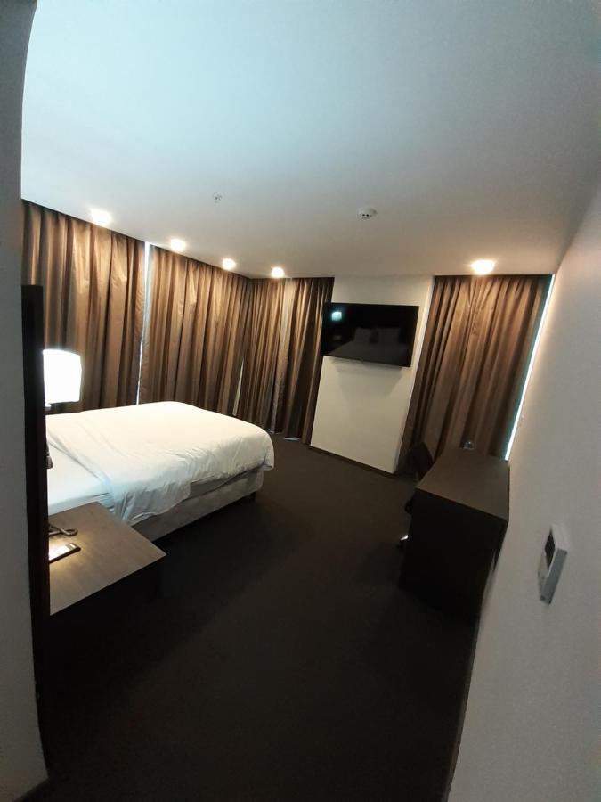 Innfiniti Hotel & Suites Панама Экстерьер фото